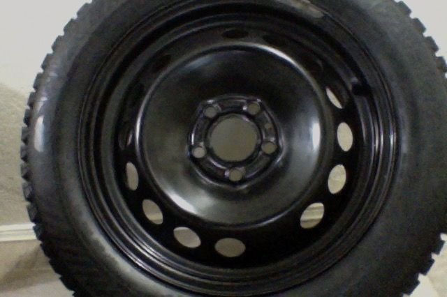 Wheels and Tires/Axles - Gislaved winter tires, Volvo rims & hubcaps - Used - All Years  All Models - Middleton, NS B0S1P0, Canada