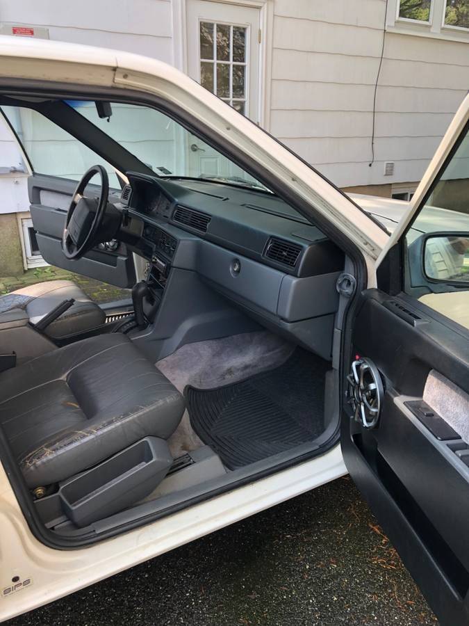 1993 Volvo 940 - 1993 Volvo 940 Project Car--$800 OBO - Used - Locust Valley, NY 11560, United States