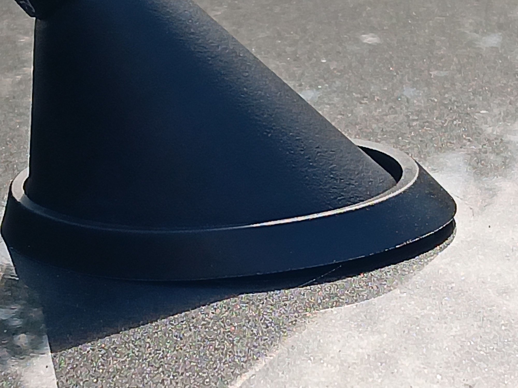 The Amazon gasket as installed with the OEM base, not quite right. 