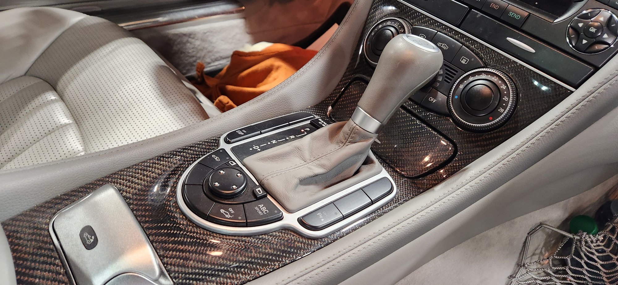 Carbon fibre accents instead of wood