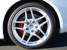 The lightest Porsche 19" sports wheel.