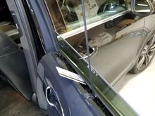 After you put the door panel on drop the drive rod till it clicks, then connect the shade,