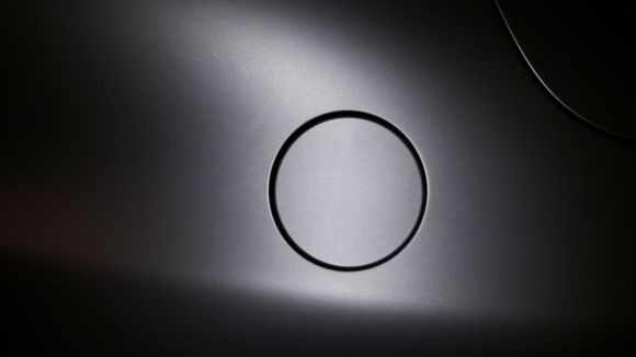 this color wrap is very interesting, it doesn't look so beige in person, definitely more silver, this is a picture of the gas door with a LED cell phone flash, and probably more of what it will look like in sunlight