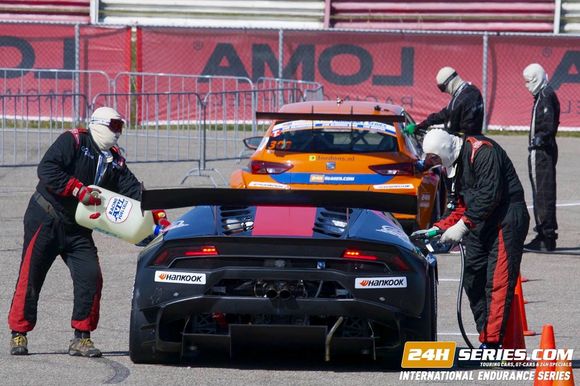 LOMA Rennsportfelgen für die internationale 12h und 24h Langstreckenmeisterschaft 2016