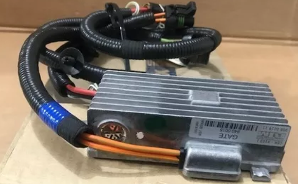 BTM Fan Modulator Part # 4G43-37-10479 - Used on Vantages 2006-2009 and DB9's 2004-2010. 