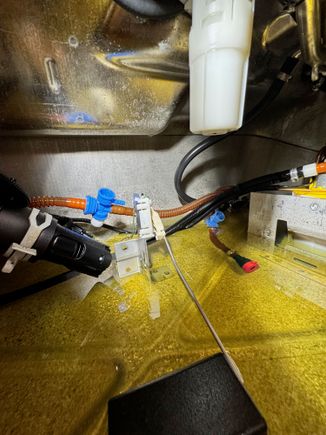 Fuel lines from filter to tank bulkhead