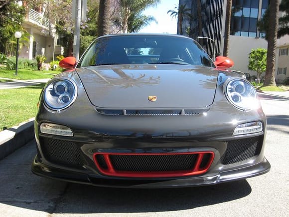 This exclusive Beverly Hills Porsche photo set is dedicated to the complex lines and textures of the all new 2010 Porsche GT3 RS.