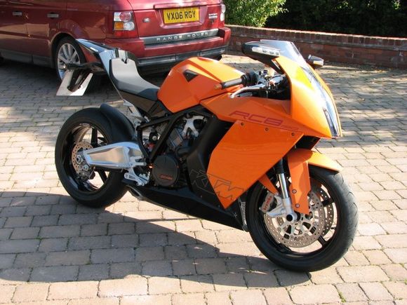KTM RC8