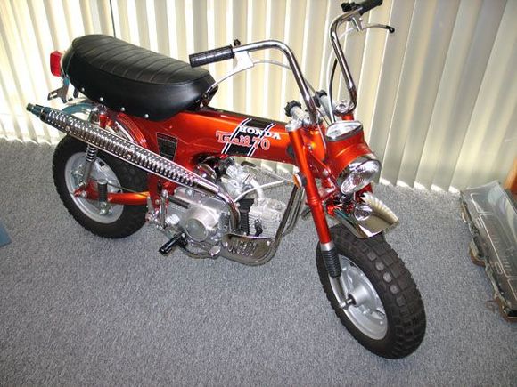 Orange 1970 CT70H