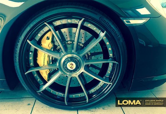 PORSCHE 991 TURBO S WITH 21″ FORGED RIMS BY LOMA WHEELS