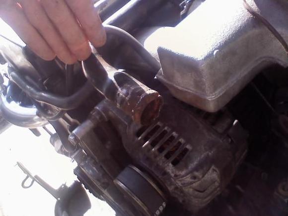 upper coolant maniflod, just about rusted thru