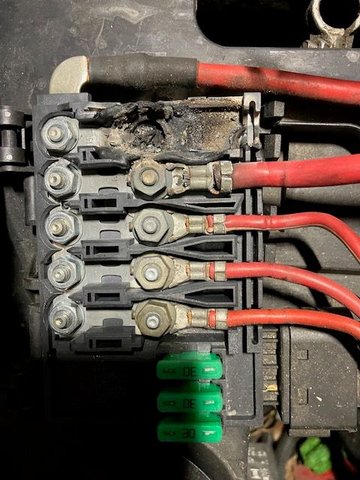 Damaged battery bus 