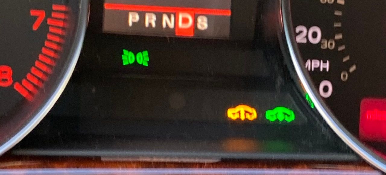 Air Suspension yellow/green lights AudiWorld Forums
