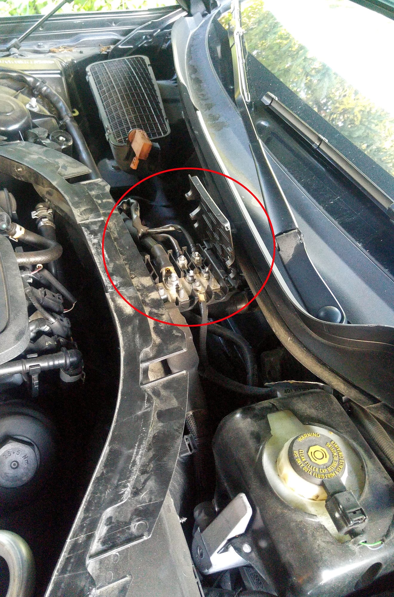 2012 A6 3.0T cooling/AC fans stopped working - Fuses ... audi a8 fuses box 