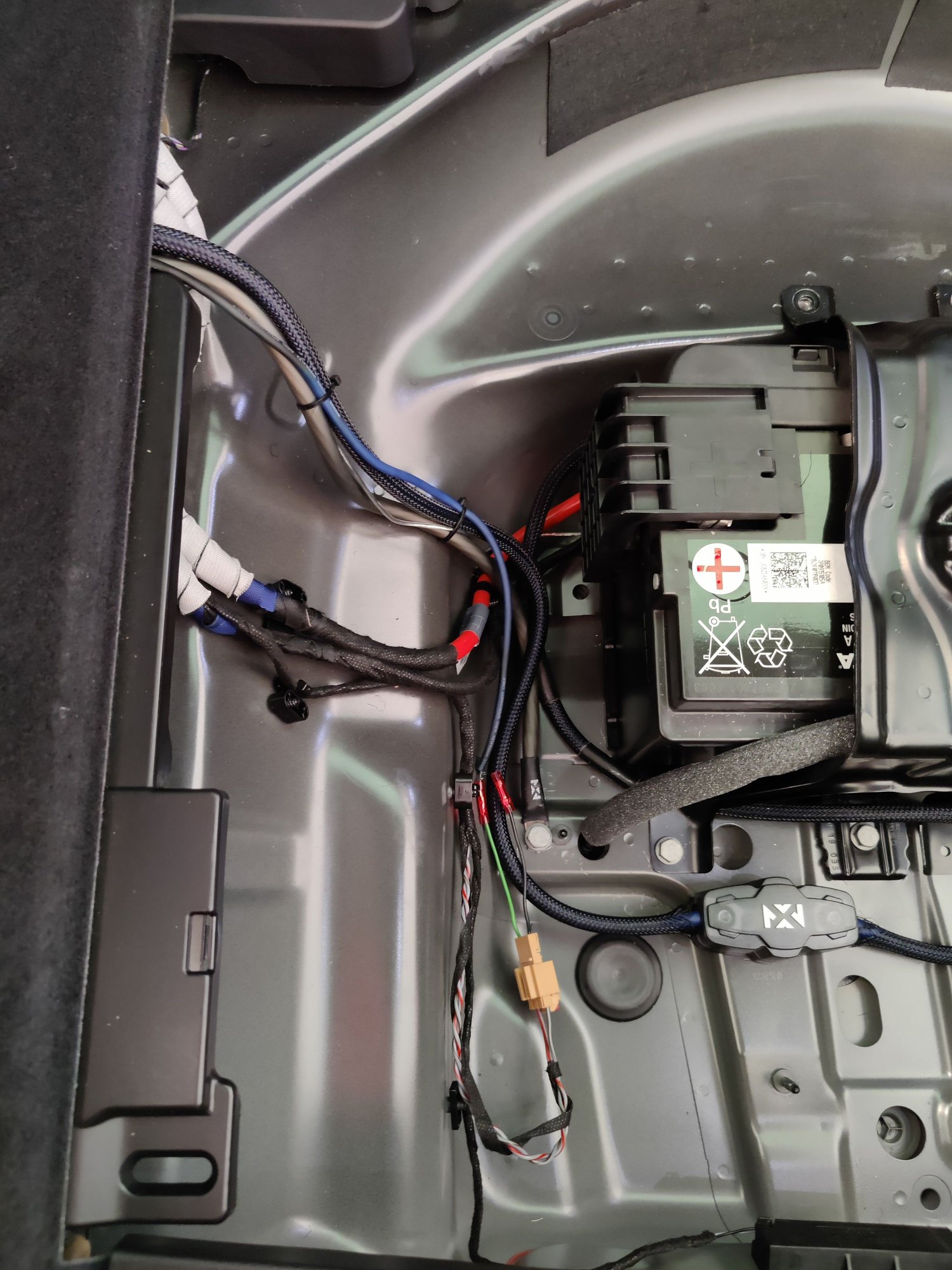 B9 Subwoofer Install (No B&O) - AudiWorld Forums