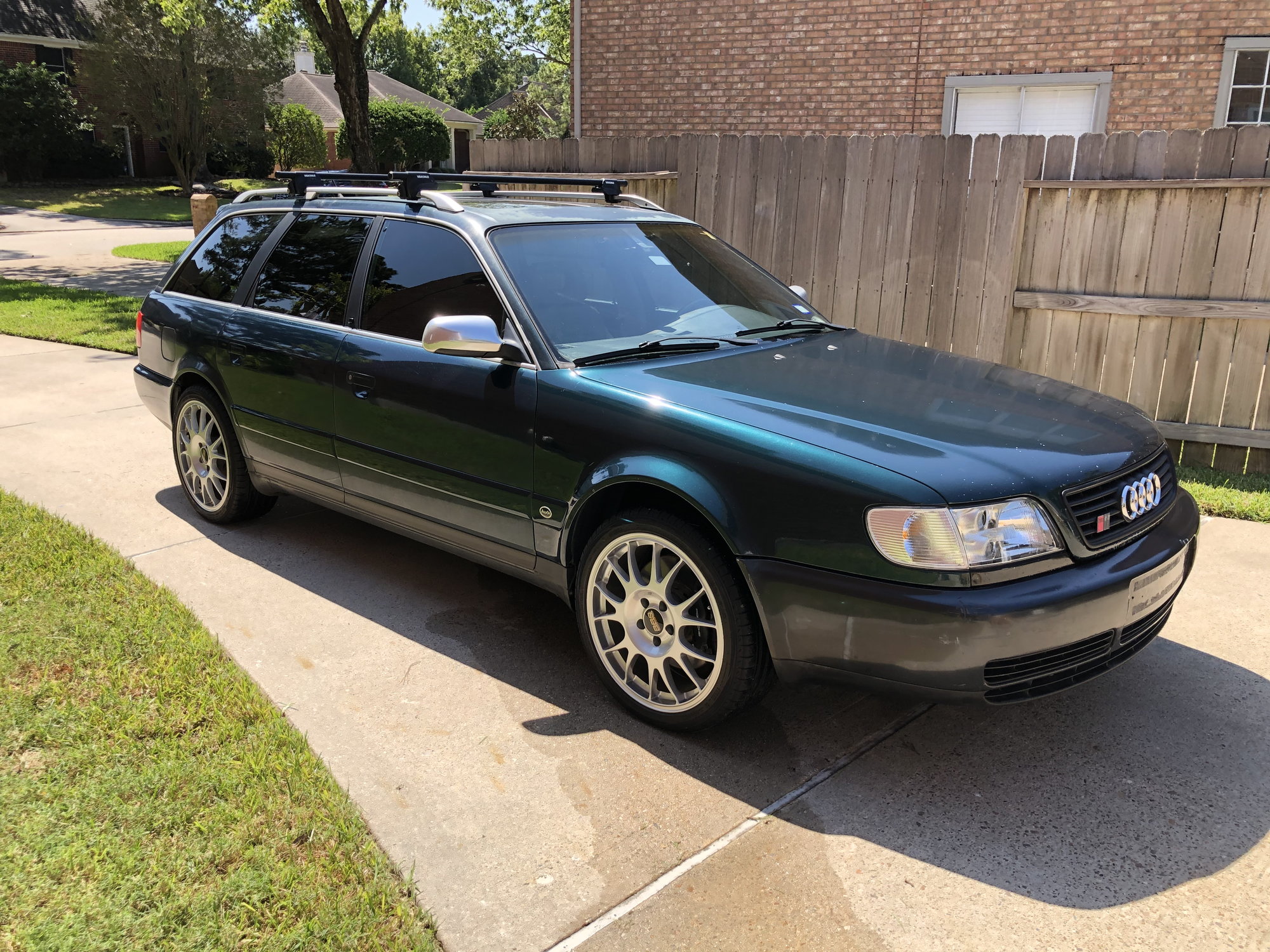 1995 Audi S6 - 1995 Audi URS6 Avant Green/Ecru Houston TX - Used - VIN WAULA84A7SN111014 - 209,123 Miles - 5 cyl - AWD - Manual - Wagon - Other - Houston, TX 77345, United States