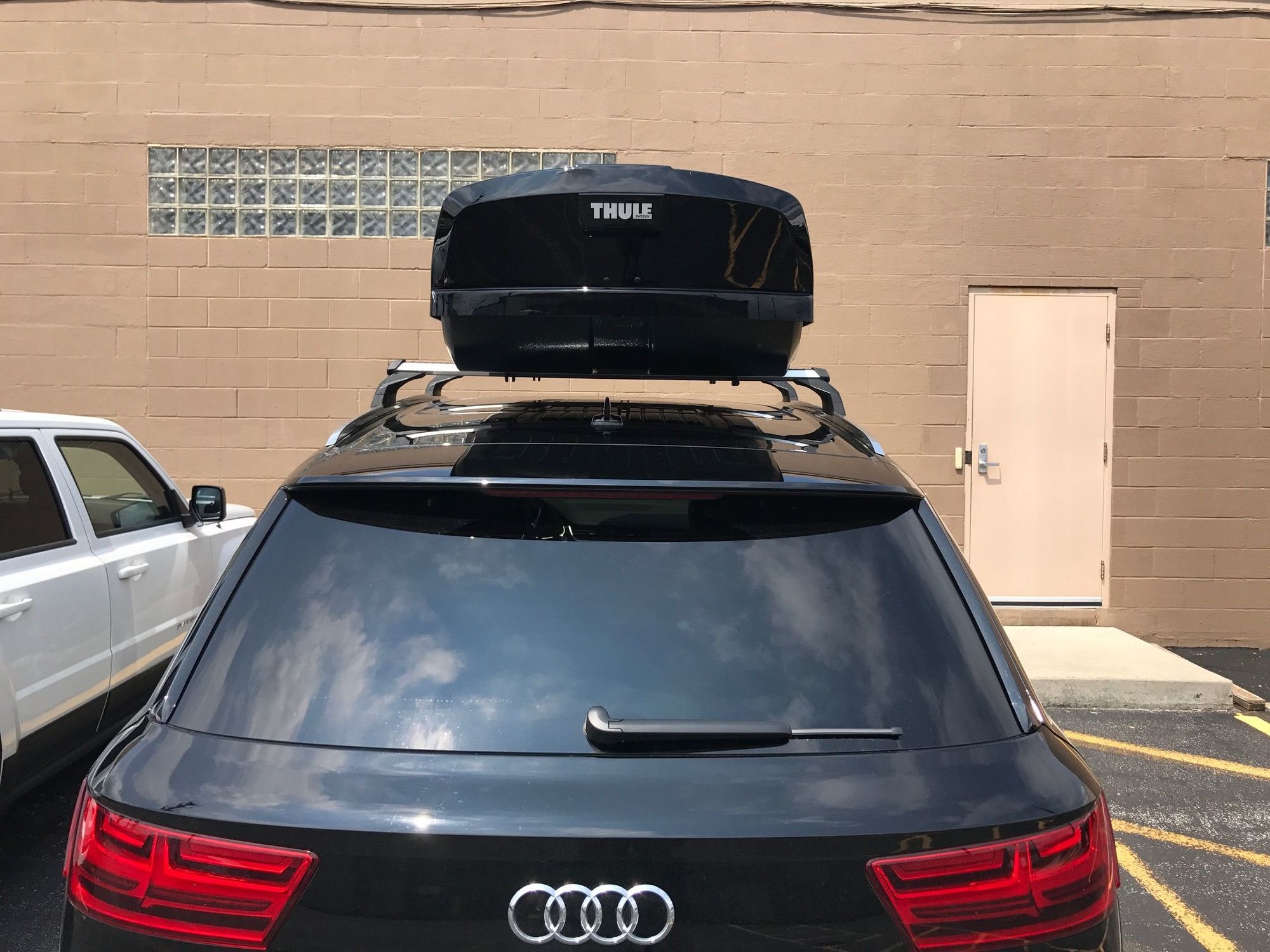 Audi Roof Rack / Thule Motion XT XXL Box / Stowaway Max Cargo Carrier