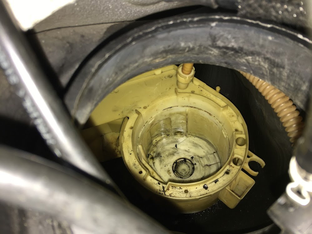 I am in trouble in the repair of the fuel line - AudiWorld Forums
