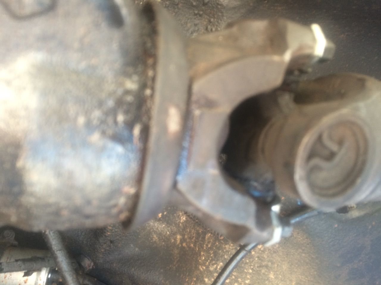 Drive Shaft loose with new ubolts Jeep Cherokee Forum