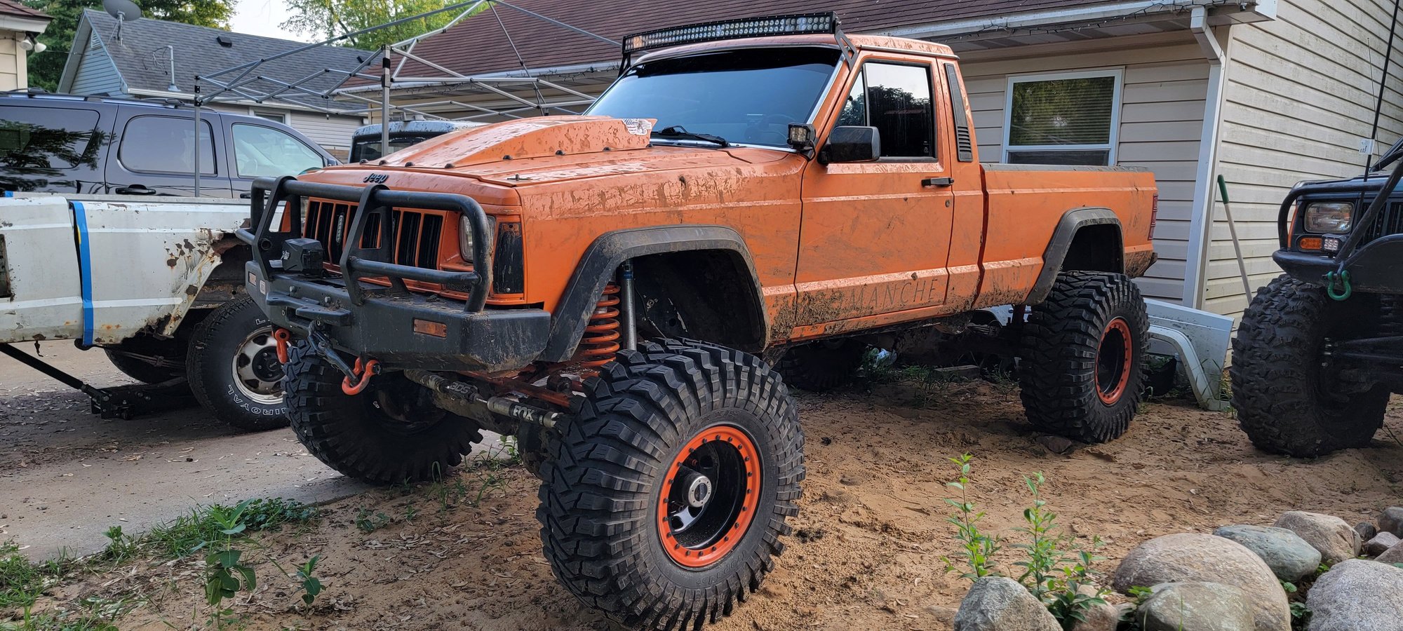 Center bar deleted for xrc winch control box