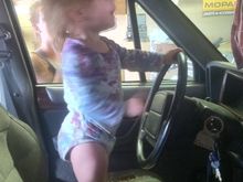 My daughter loves jeeps too lol