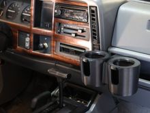 Double cup holder with both locking rings installed. 