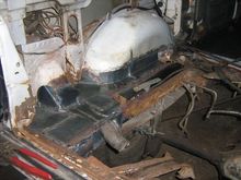 Notice a shock upper mount pocket missing, it's still attached to the shock