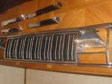 these were on the Jeep when I got it, but it came with the stocker too. I hate Chrome! So it had to go.