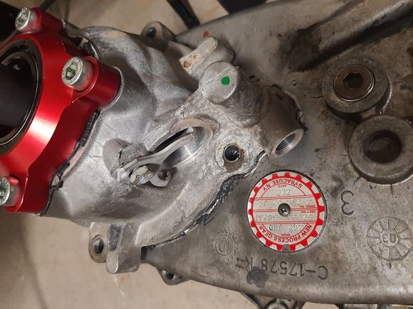 Heres it mocked up together. The internal diameter of the bearing is the same on the HD and the AMG.