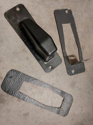I took the platic XJ adapter and made a CAD (cardboard aided design) and make a metal bracket and new seal