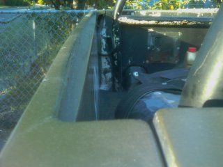 this is across the top of the hatch
