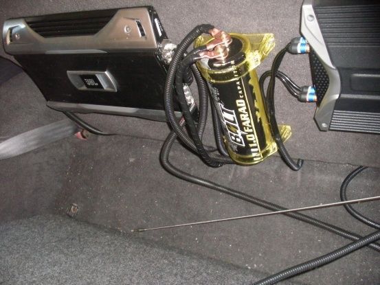 power cap. and amp for subs..