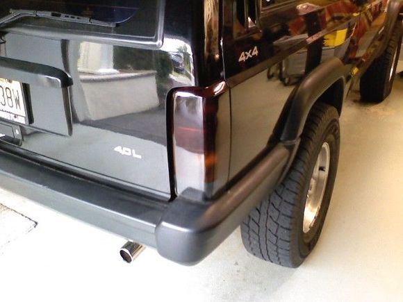 Tinted tails