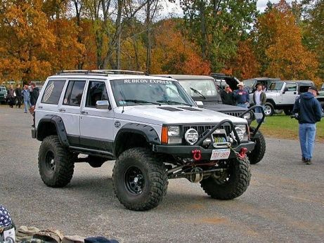 White Cherokee XJ