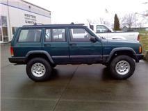 finished with 3'' lift.