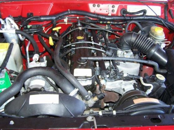 2001 engine bay