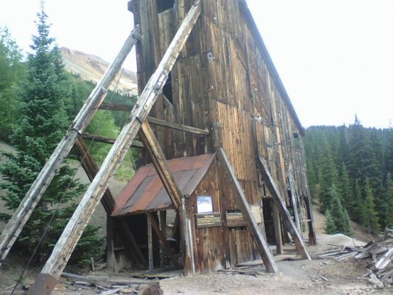 Yankee Girl Shaft house