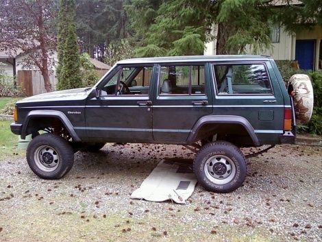 Cherokee Post lift but still cant drive it because I need to solve that issue with the drivelines..
This is where i'm at as of 4/28/12