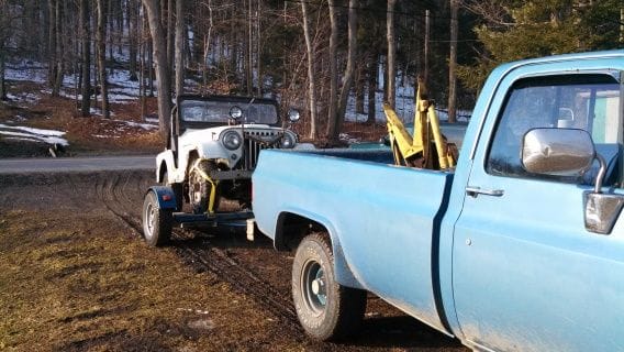 My buddy bought this old Jeep, so he got to test out the new tow dolly for the first time.