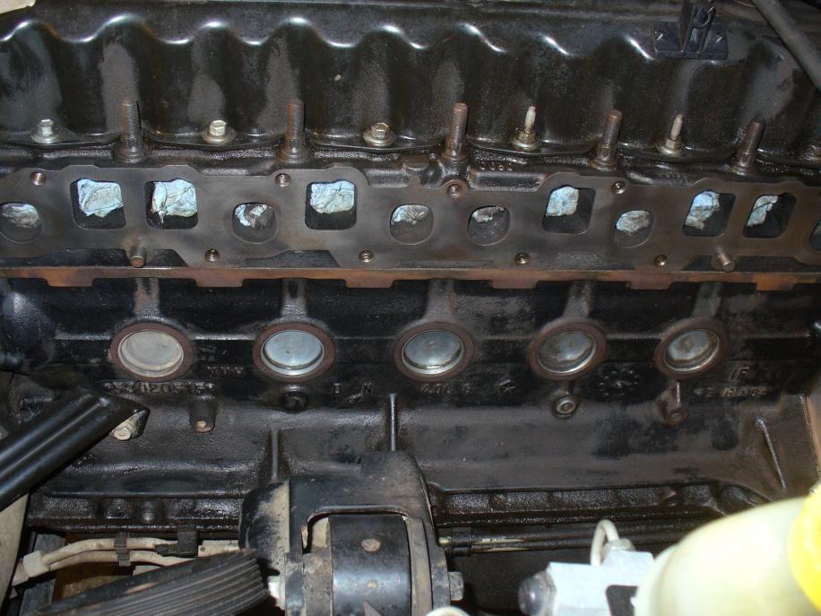 01 XJ oil leak Jeep Cherokee Forum