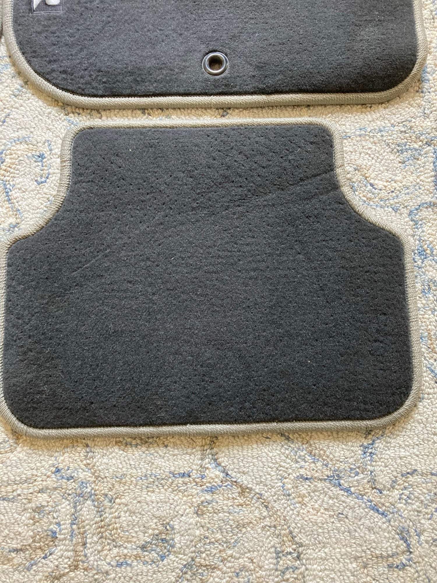 Interior/Upholstery - Set of OEM Unused Floor Mats from my SS. - New - 0  All Models - Londonderry, NH 03053, United States