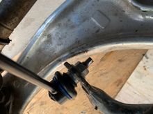 New 11.8 inch link clears the LCA , this is with the HGR jacked up on safety stands suspension relaxed