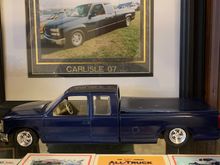 New wheels and tonneau cover and I finally glued in the seats !