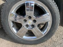They look great with chrome wheels 