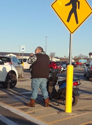 OML...people of Wal-Mart!  I really don't think.this guy 