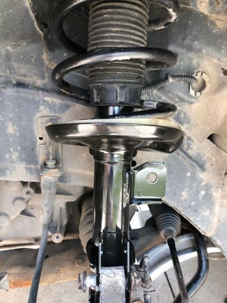 New KYB strut 
