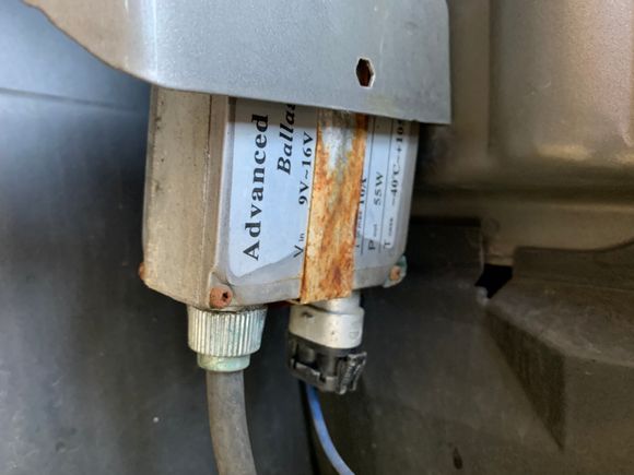 One of 2 ballasts