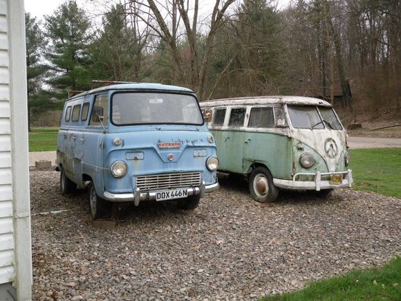 This is a 59 Thames , The yellow mini came from Middletown ,Conn.
