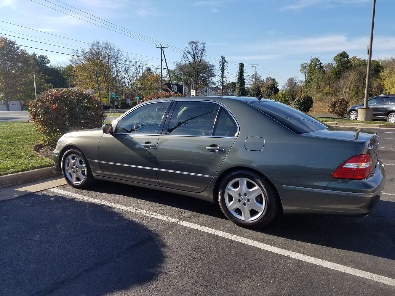 2004 Lexus LS430 - 2004 Lexus LS430 Cream Puff - Used - VIN 12345678912345678 - 150,000 Miles - 8 cyl - 2WD - Automatic - Sedan - Other - Chantilly, VA 20152, United States