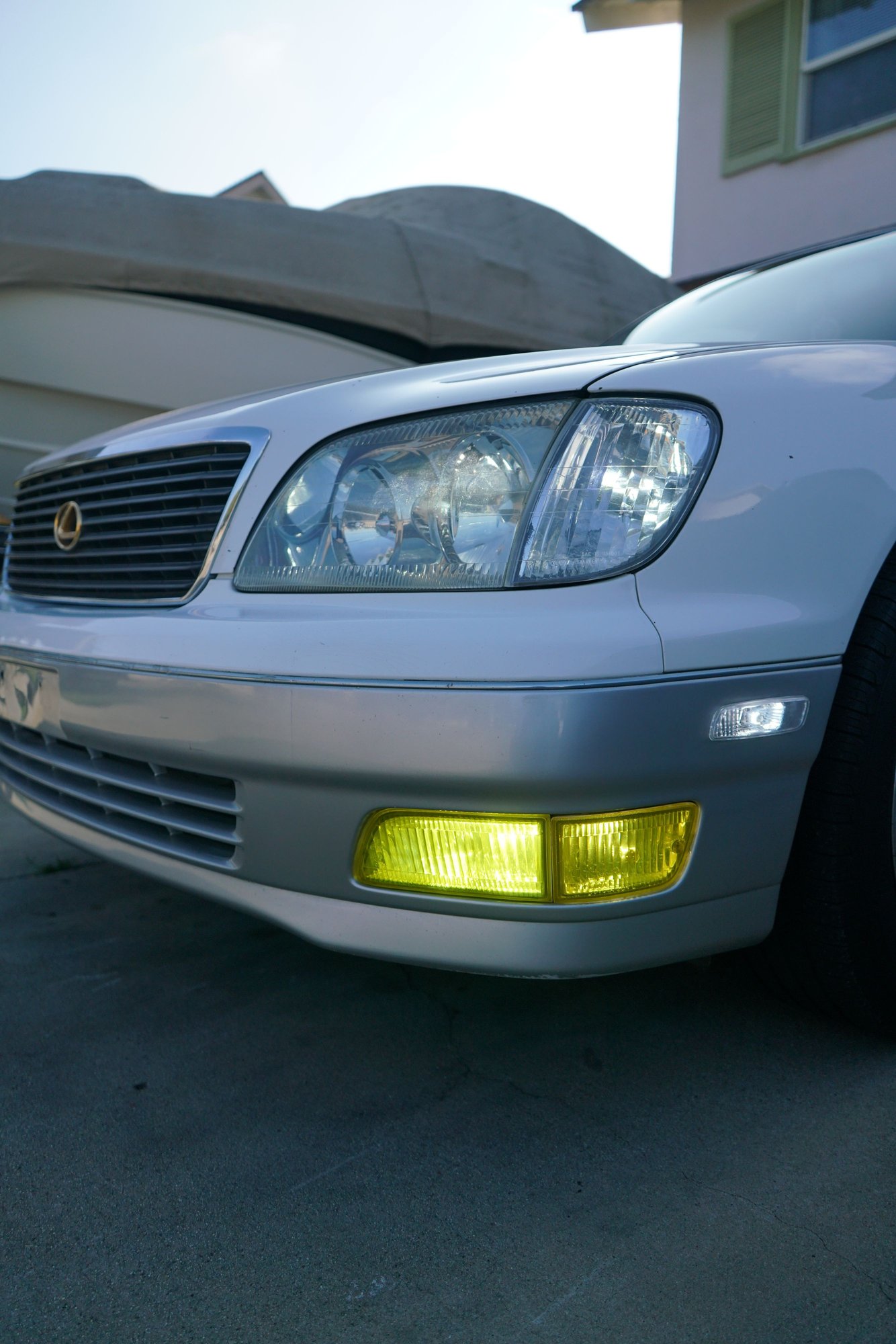 Closer look at cleared corners, modified fogs output, and clear side markers during the day.